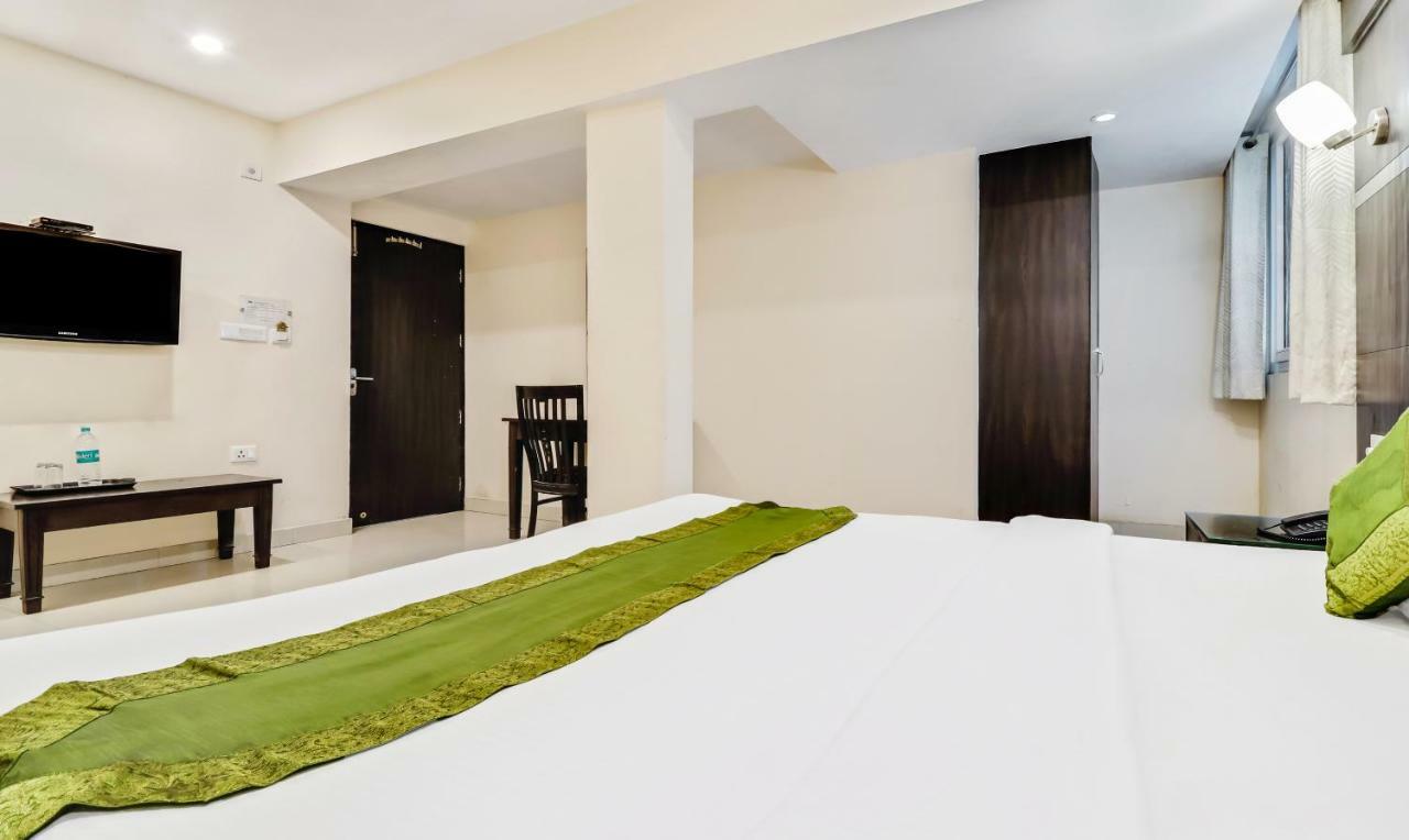 Treebo Trip Himalayan Breeze Hotell Mussoorie Exteriör bild