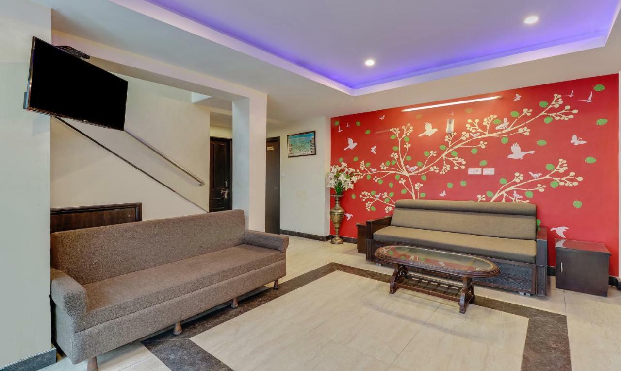 Treebo Trip Himalayan Breeze Hotell Mussoorie Exteriör bild